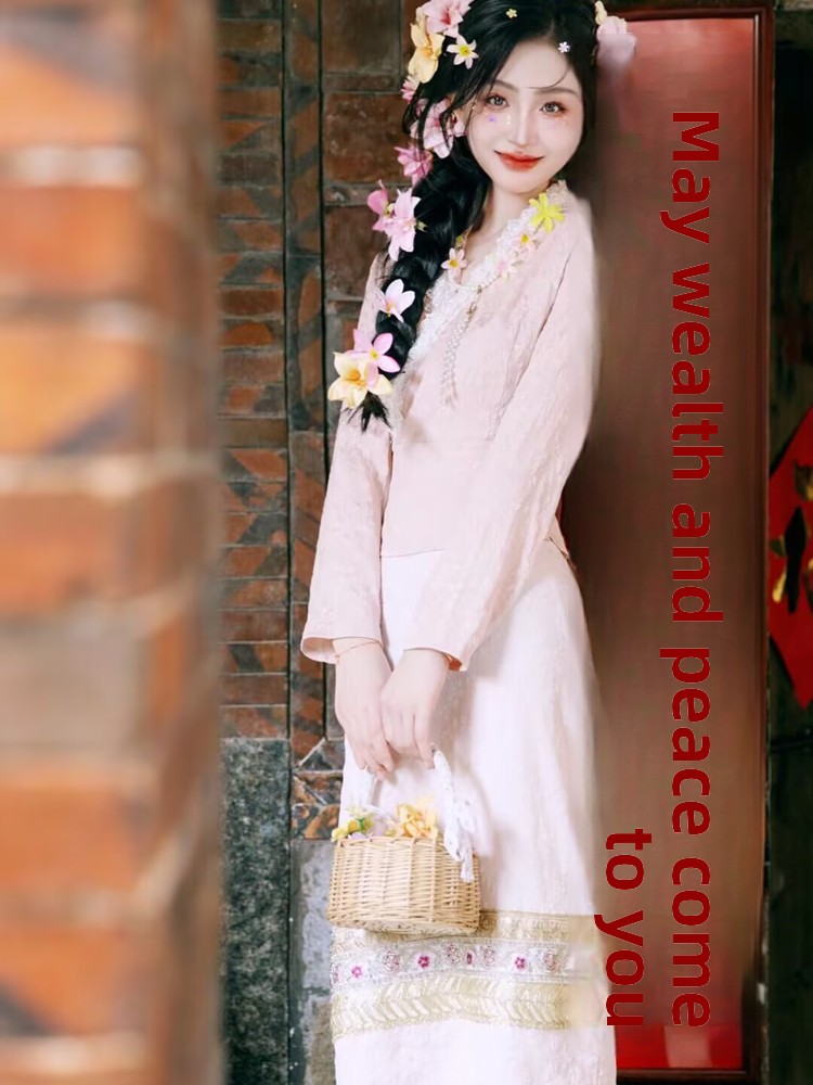 Ethnic Clothing & Online Fashion Store Khaadi Uk - زي تصوير جديد للنساء من الأقليات