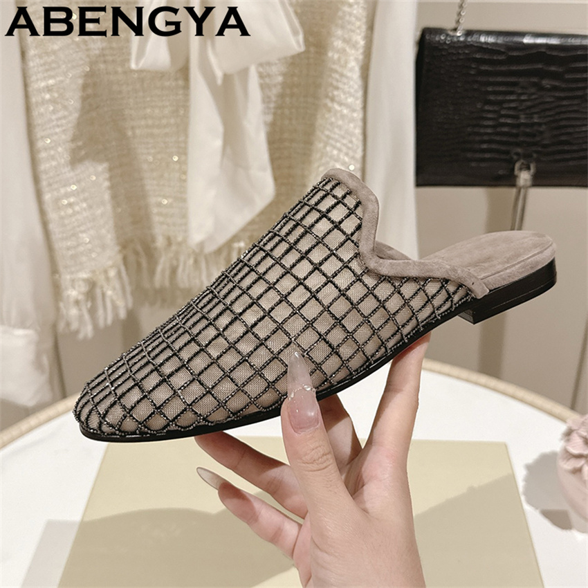 Ethnic Fashion - أحذية نسائية مسطحة لامعة من الدانتيل