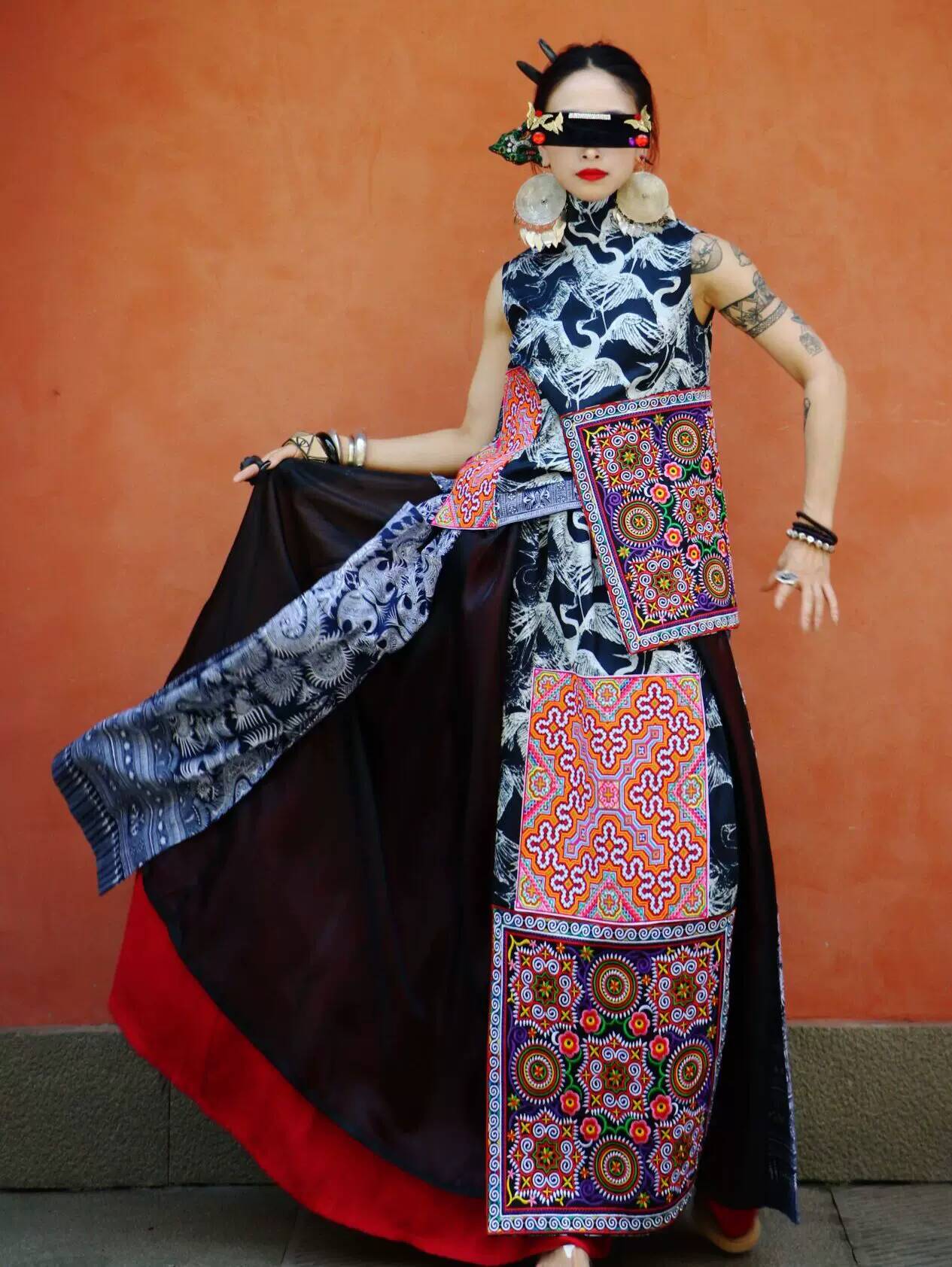 ملابس تقليدية لفتيات مياوجيانغ - مراجعة Ethnic Clothing & Online Fashion Store Khaadi Uk وسعره