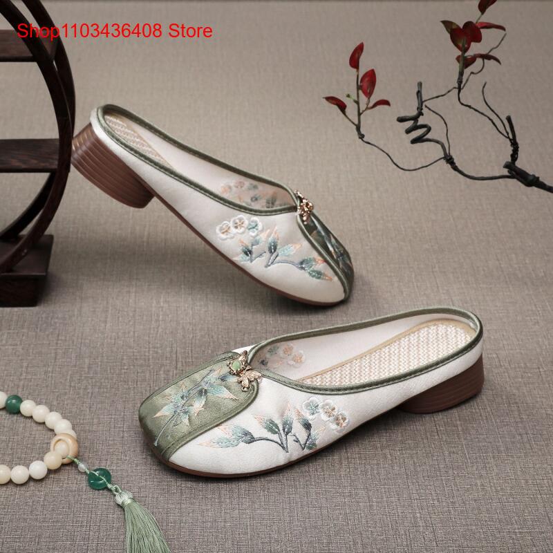 شباشب مطرزة جديدة للمنزل، أحذي - مراجعة Ethnic Fashion وسعره