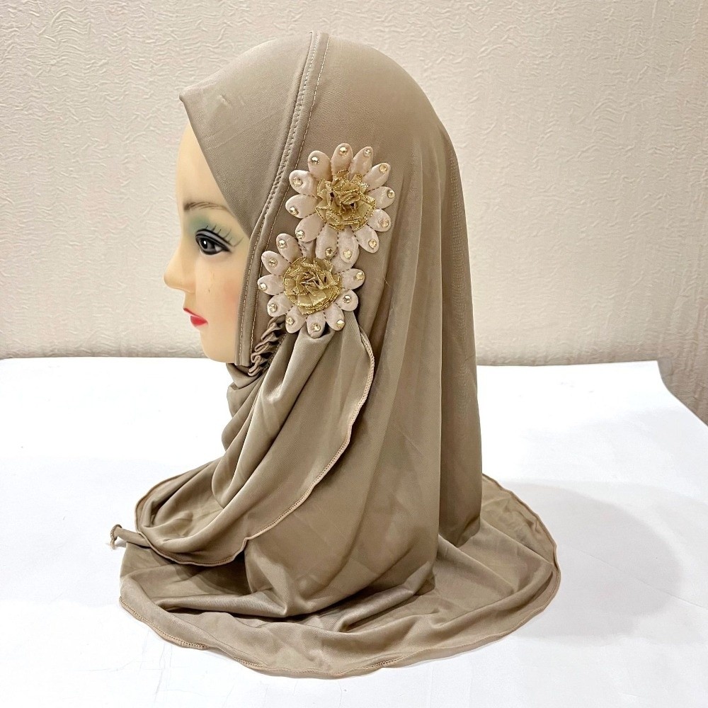 حجاب أطفال عصري بنقوش زهور ساد - مراجعة Ethnic Fashion Girls وسعره